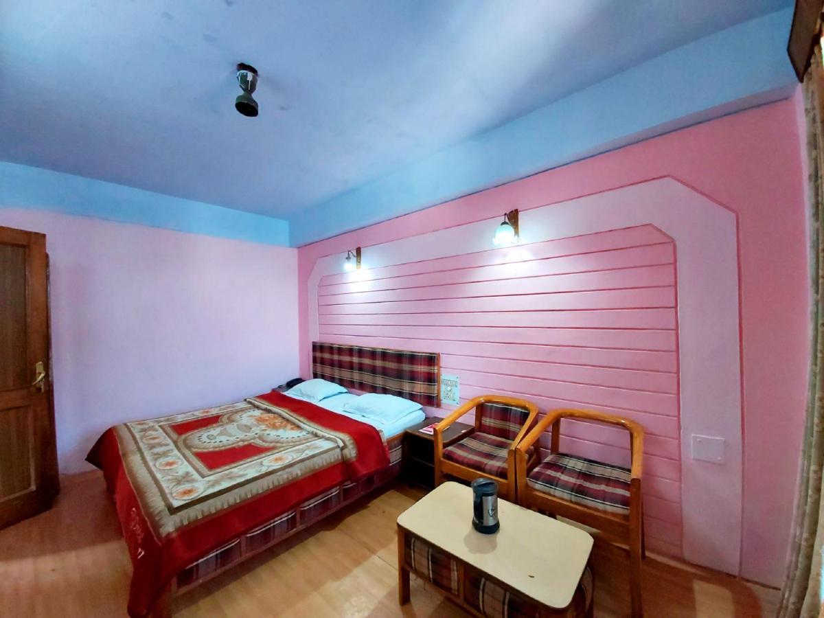 Goroomgo Radha Continental Nainital Luaran gambar